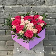 Цветочная композиция из Розы в коробке в Калиновской
