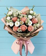 Букет цветов из:  Розы, Альстромерии и Лизиантусы в Калиновской