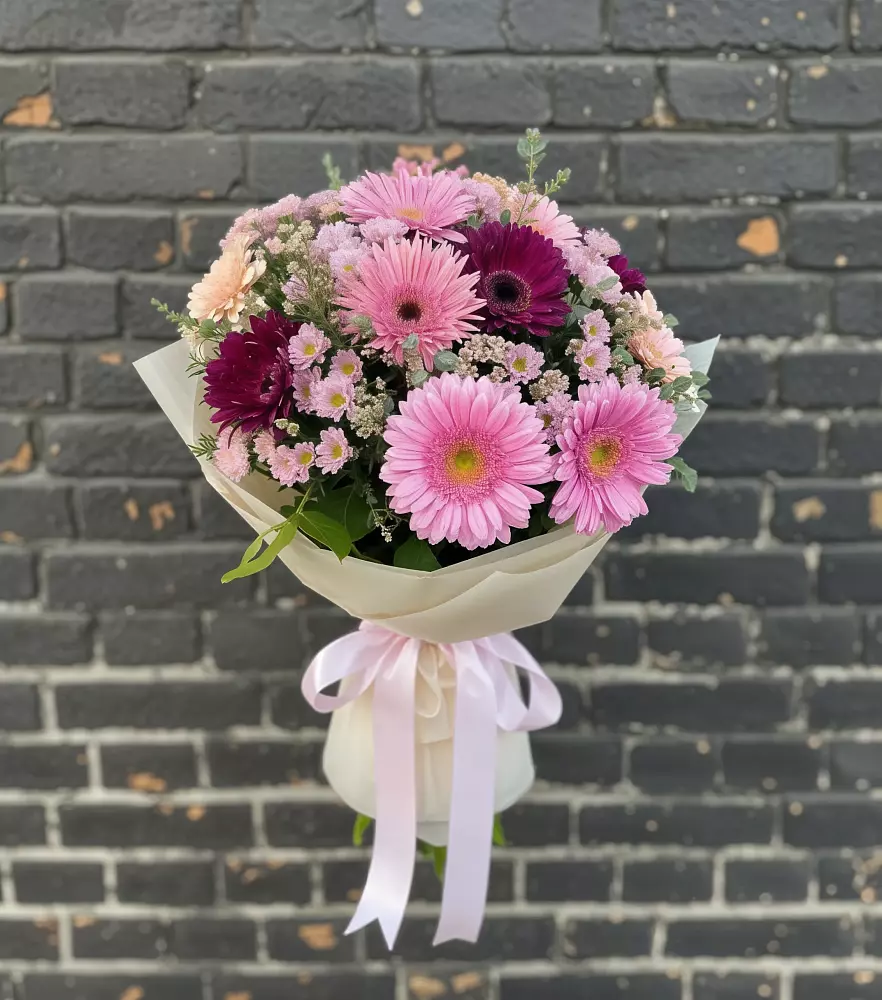 Букет цветов из: Герберы и Хризантемы в Калиновской