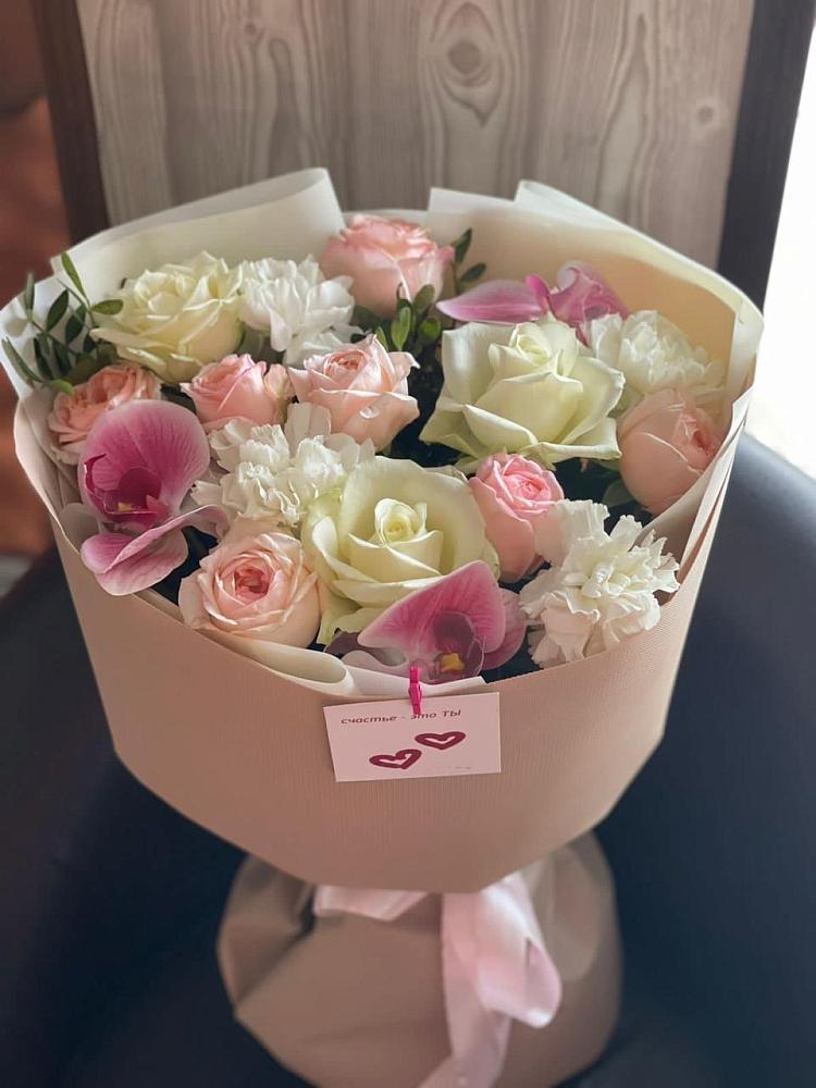 Букет цветов из: Орхидеи, Розы и Гвоздики в Калиновской