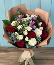 Букет цветов из:  Розы и Альстромерии #REPLACE_PRED# Калиновской