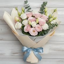 Букет цветов из:  Лизиантусы в Калиновской