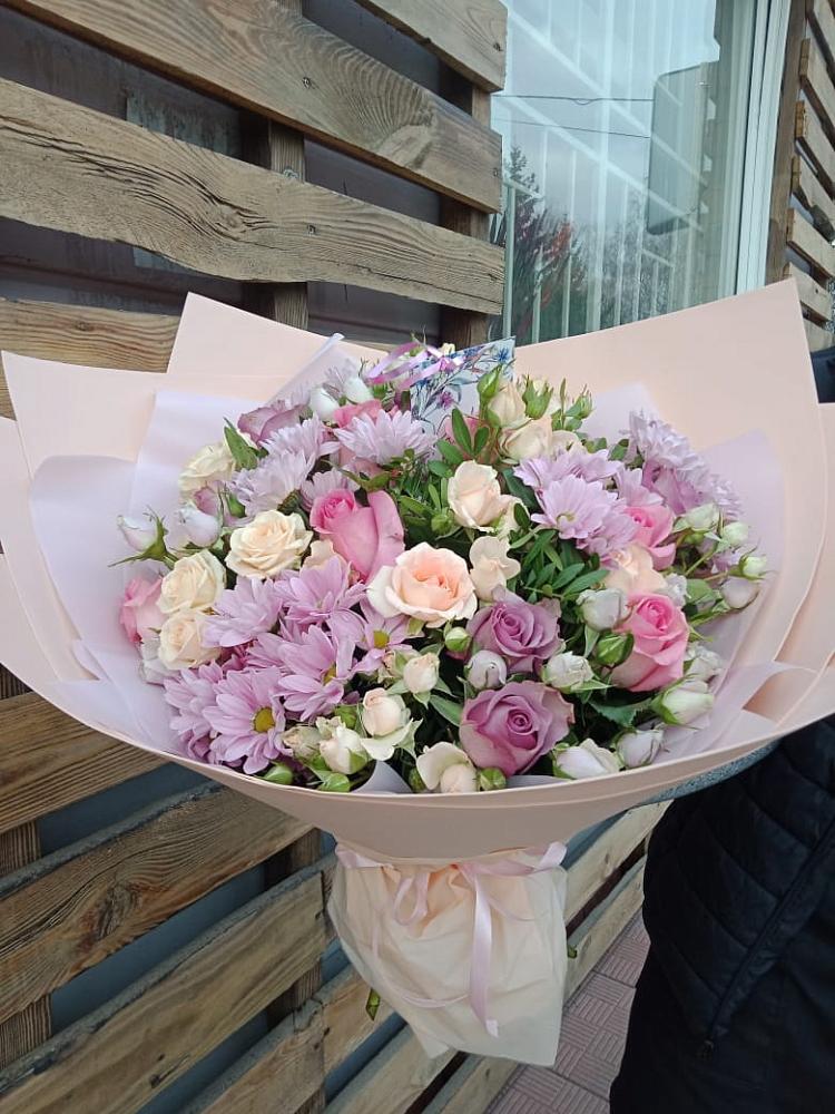 Букет цветов из: Розы и Хризантемы в Калиновской