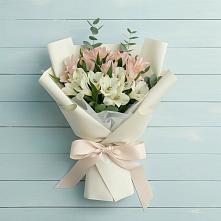 Букет цветов из:  Альстромерии в Калиновской