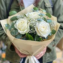Букет цветов из:  Розы в Калиновской