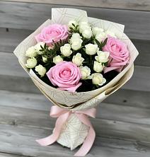 Букет цветов из:  Розы в Калиновской