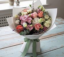 Букет цветов из:  Розы, Лизиантусы и Гвоздики #REPLACE_PRED# Калиновской